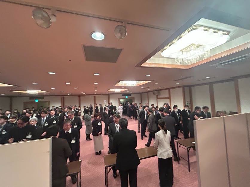 懇親会会場の様子